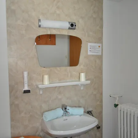 Tauernpasshoehe ホテル *