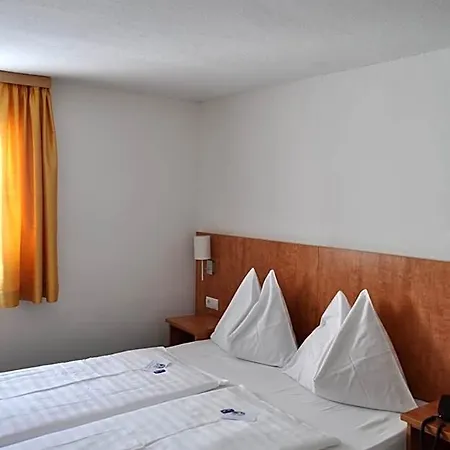 Tauernpasshoehe Otel
